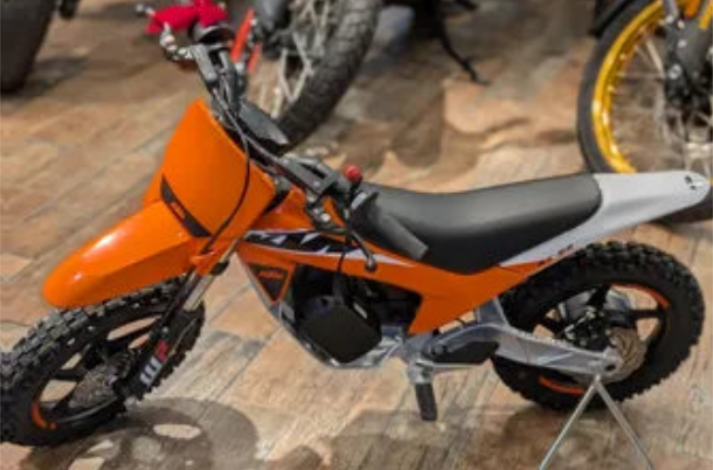 New 2025 KTM SX E 2